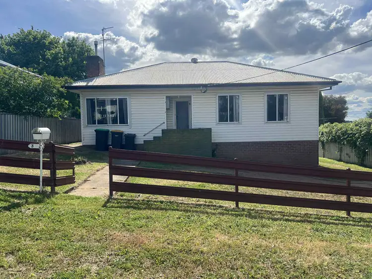 3 Stanley Street, Young NSW 2594