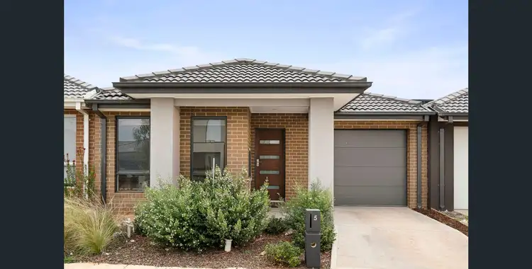 5 Miandad Street, Rockbank VIC 3335