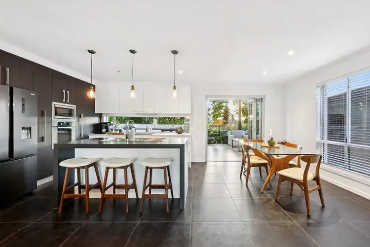 Fifth view of Homely house listing, 8 Lowanna Drive, Ashmore QLD 4214