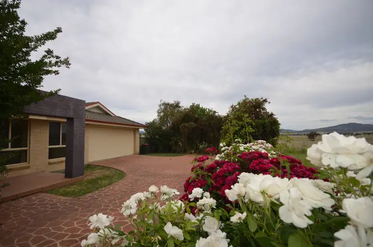 21 Morning View Close, Quirindi NSW 2343