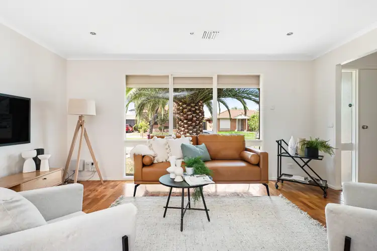 Second view of Homely house listing, 4 Bronsdon Court, Mill Park VIC 3082