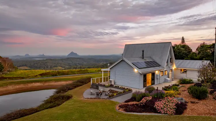 "Maleny Chalet" 58 McCarthy Shute Road, Maleny QLD 4552