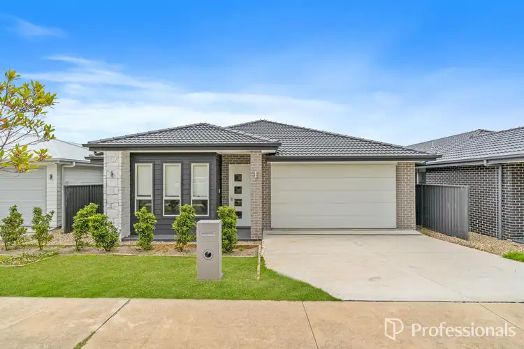 14 Walter Street, Thirlmere NSW 2572