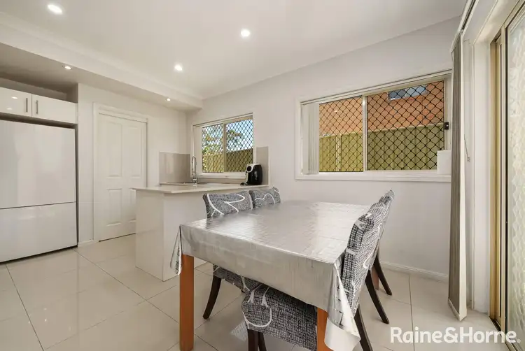 Third view of Homely house listing, 2/5-7 Saywell Road, Macquarie Fields NSW 2564