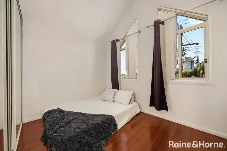 Sixth view of Homely house listing, 2/5-7 Saywell Road, Macquarie Fields NSW 2564