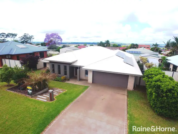 11 Bottlebrush Street, Kingaroy QLD 4610