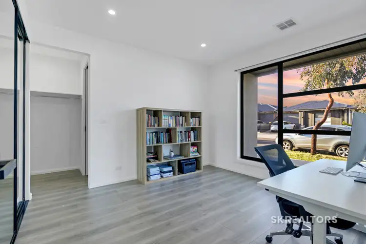 Sixth view of Homely house listing, 74 Gossia Avenue, Craigieburn VIC 3064