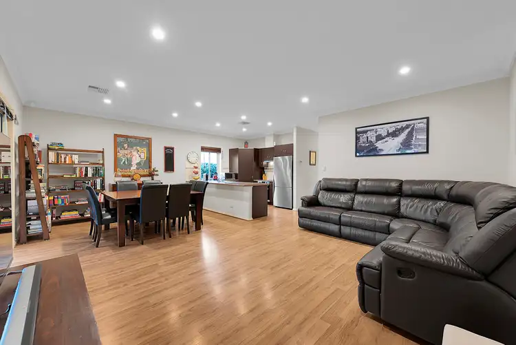 Second view of Homely house listing, 4 Greenvale Crescent, Burton SA 5110