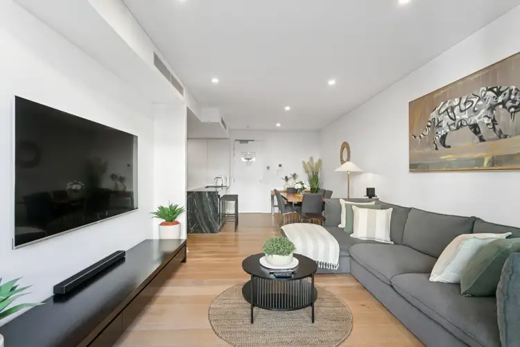 212/8 Moreau Parade, East Perth WA 6004