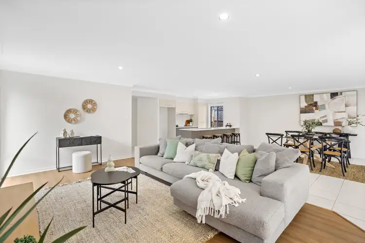 8 Hillsborough Place, Pimpama QLD 4209