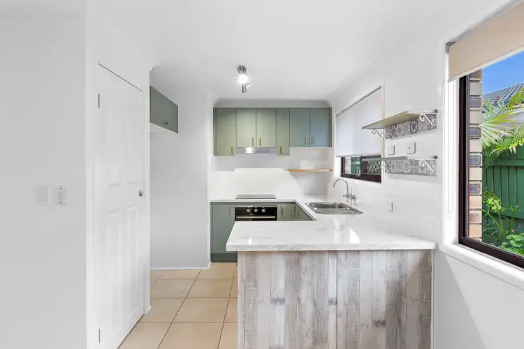 238 Mill Street, Redland Bay QLD 4165