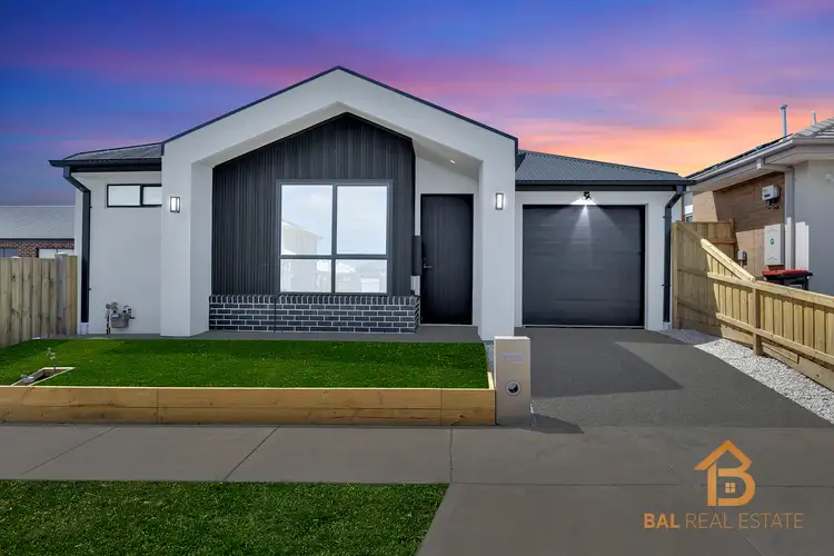 34 AMIATA DR, Truganina VIC 3029