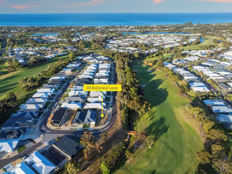38 Ballyneal Loop, Dunsborough WA 6281