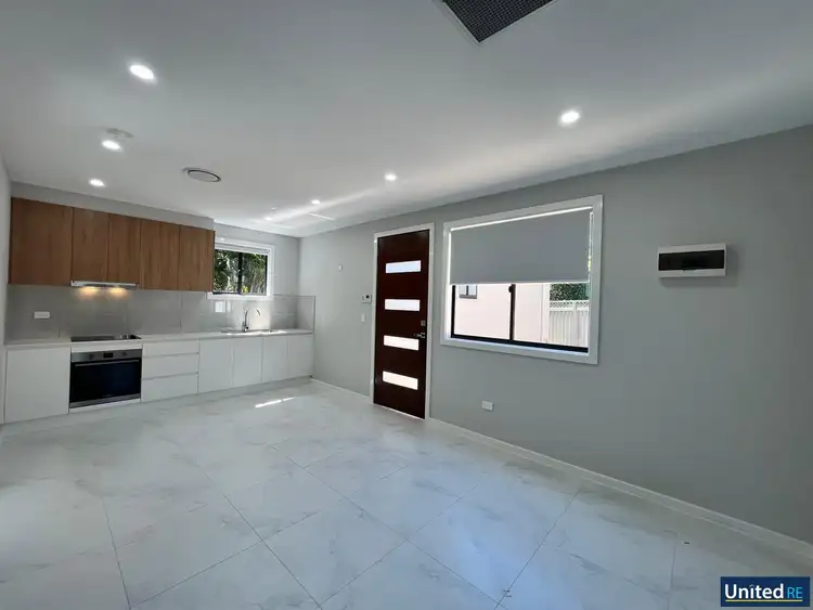 11A Chapman Avenue, Castle Hill NSW 2154