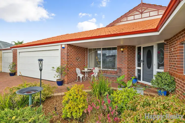 27 Illawarra Crescent, Canning Vale WA 6155