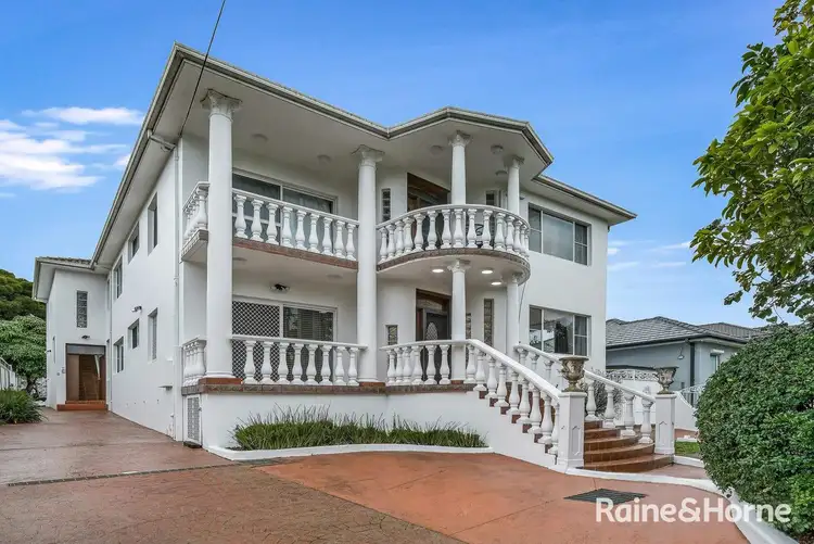 5 Armitree Street, Kingsgrove NSW 2208