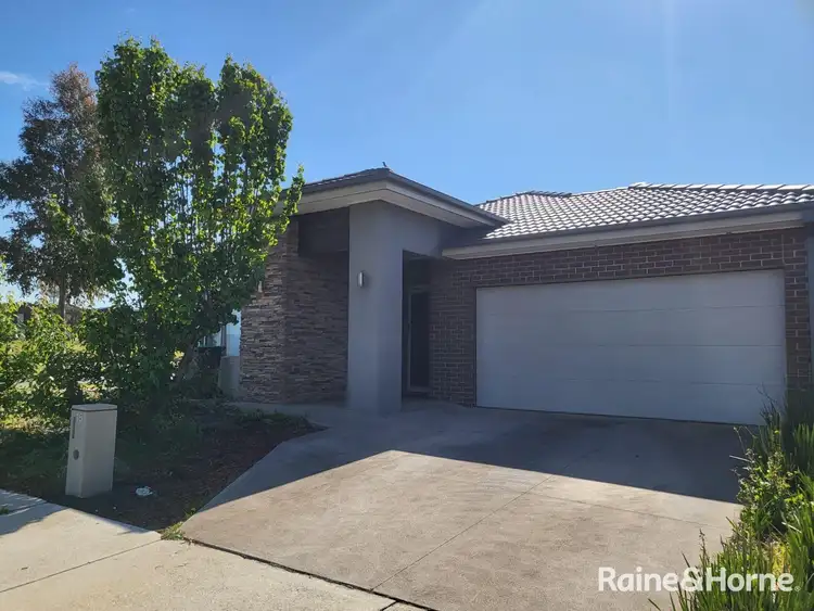 Second view of Homely house listing, 15 Botany Circuit, Tarneit VIC 3029