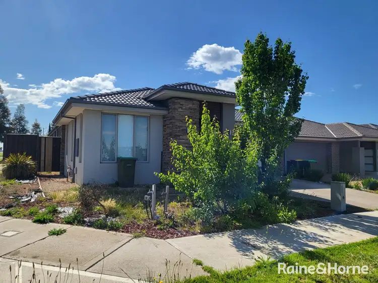 Third view of Homely house listing, 15 Botany Circuit, Tarneit VIC 3029