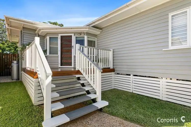 38 McCurley Street, Wynnum West QLD 4178