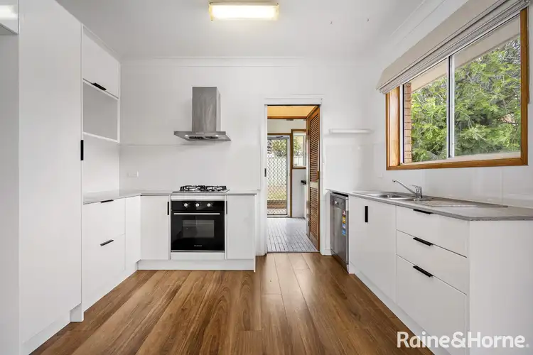 Fourth view of Homely semi-detached listing, 2/56 Pindari Crescent, Queanbeyan NSW 2620