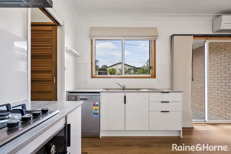 Fifth view of Homely semi-detached listing, 2/56 Pindari Crescent, Queanbeyan NSW 2620