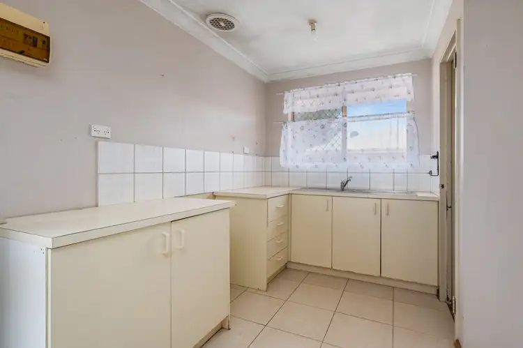 Sixth view of Homely house listing, 7/1 Steel Place, Boulder WA 6432