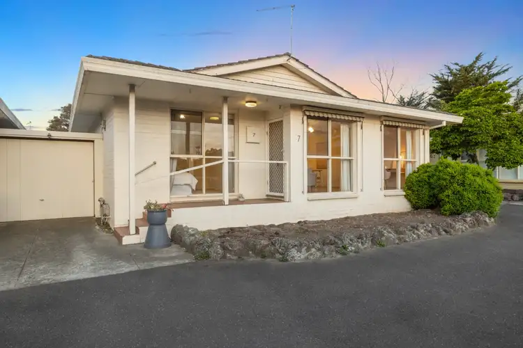 7/2 Coonara Avenue, Mount Eliza VIC 3930