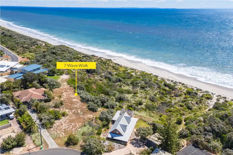 7 Wave Walk, Peppermint Grove Beach WA 6271