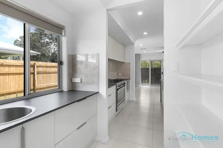 Fifth view of Homely house listing, 4 Gliding Place, Pallara QLD 4110