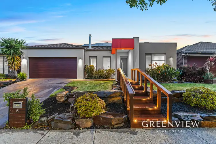 5 Galenia Street, Cranbourne North VIC 3977