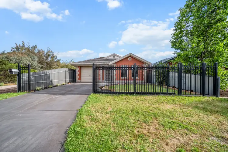 33 Field Street, Parafield Gardens SA 5107