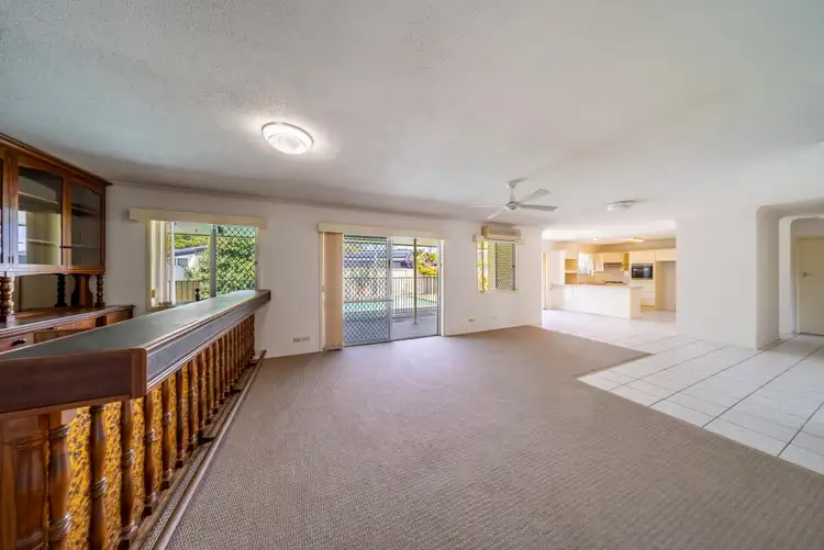 Sixth view of Homely house listing, 2 Park Avenue, Broadbeach Waters QLD 4218