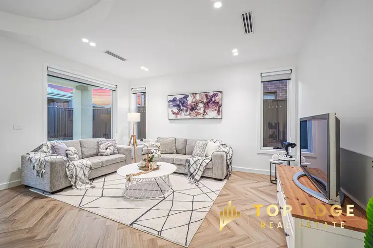 Seventh view of Homely house listing, 6 Mantis Circuit, Tarneit VIC 3029