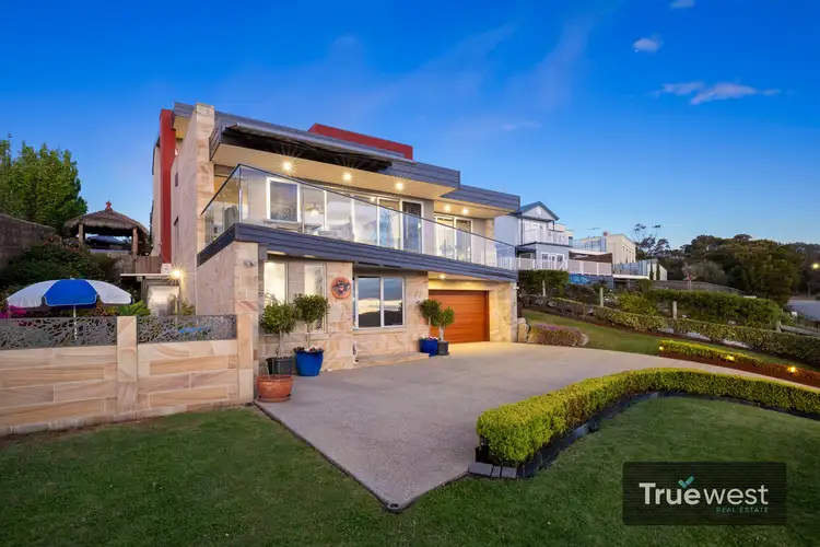 33 Burrawang Terrace, Mount Martha VIC 3934