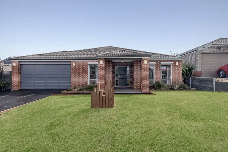42 Lalor Crescent, Sunbury VIC 3429
