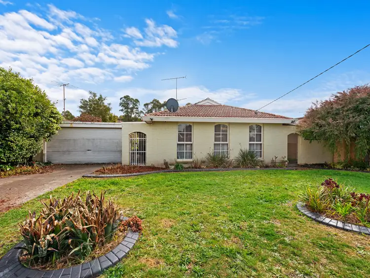 42 Northern Avenue, Newborough VIC 3825