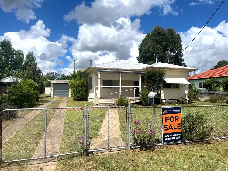 33 Knight St, Coonabarabran NSW 2357