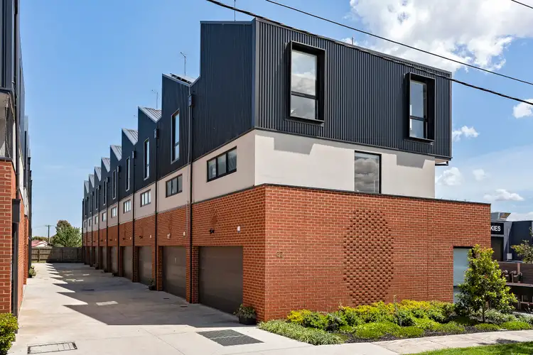 10/22 Talmage Street, Albion VIC 3020