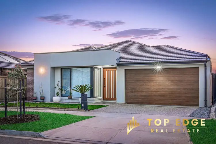 Second view of Homely house listing, 28 Cottesmore Street, Fraser Rise VIC 3336