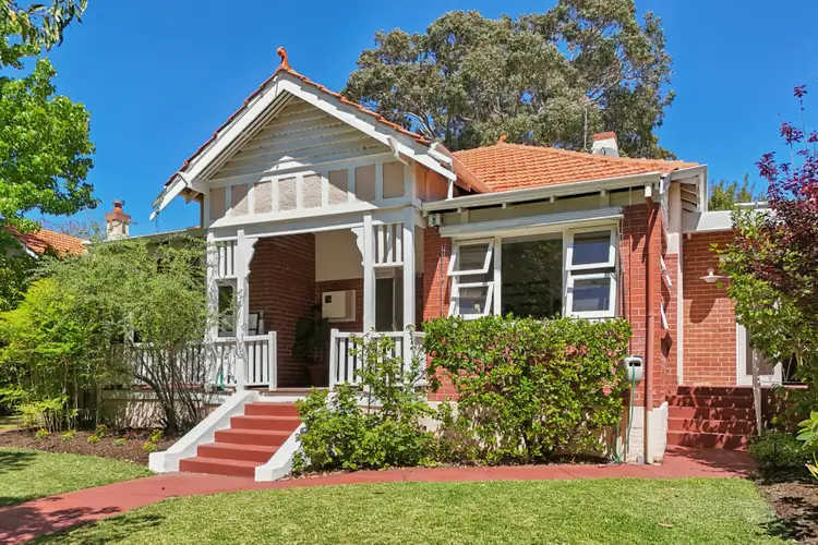 83 Archdeacon Street