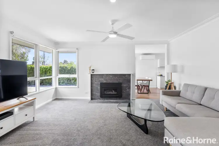 Third view of Homely house listing, 8 Higgins Avenue, Sunbury VIC 3429