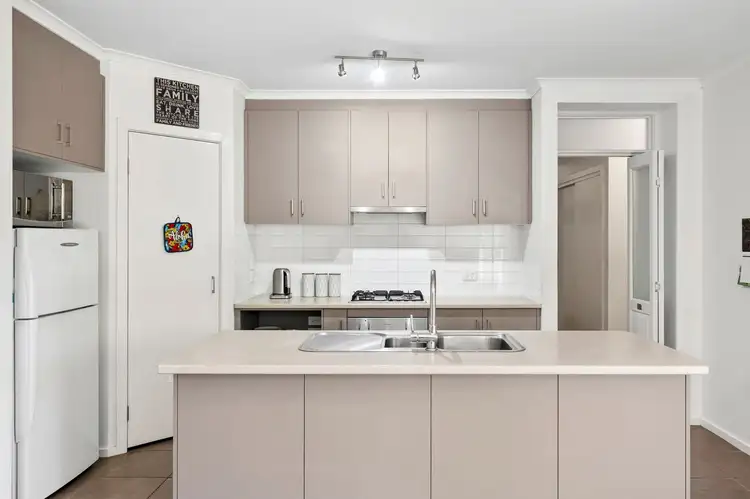 Sixth view of Homely unit listing, 1/37 Barrabool Crescent, Leopold VIC 3224