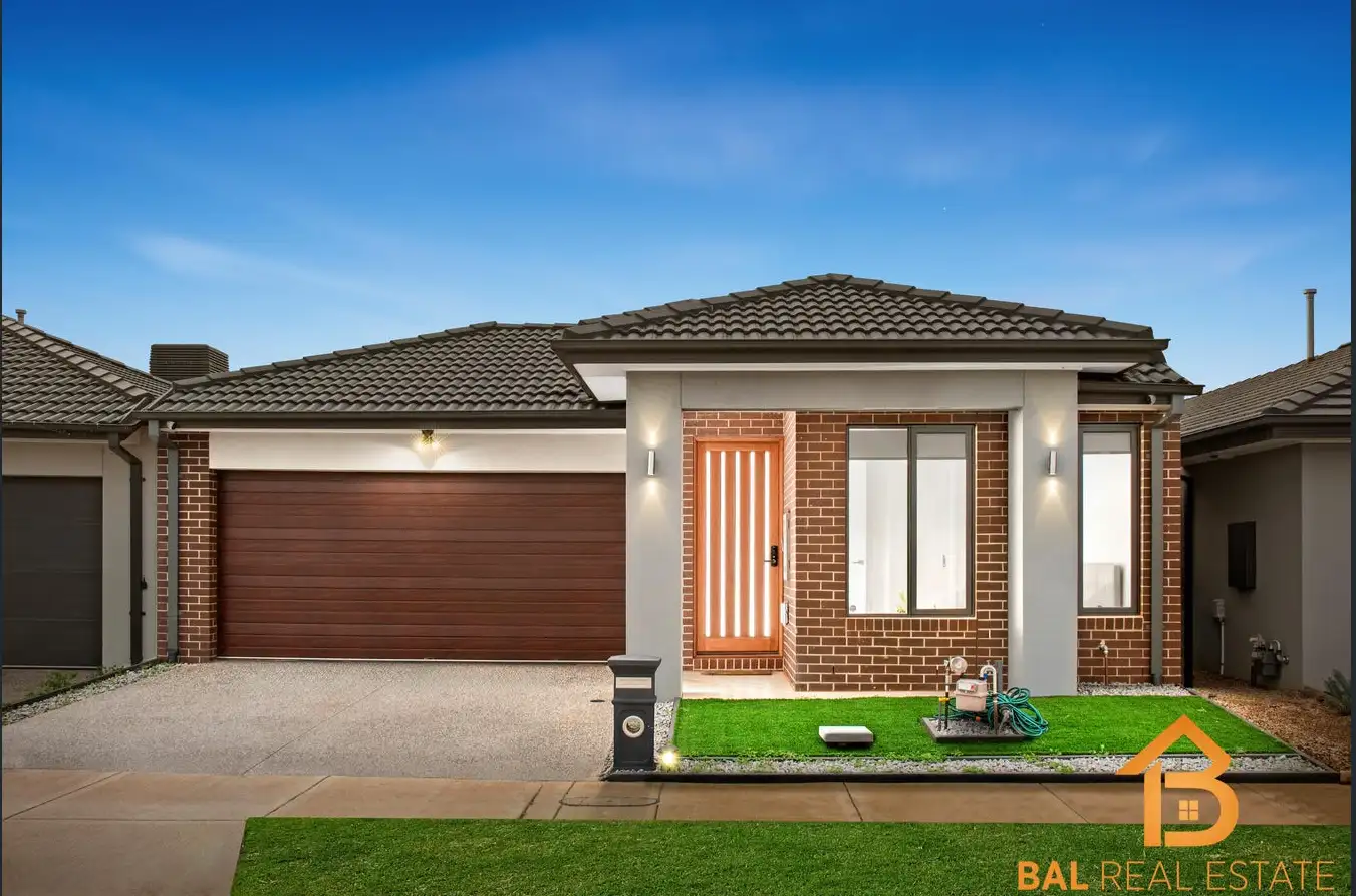 Main view of Homely house listing, 5 Linburn Street, Thornhill Park VIC 3335