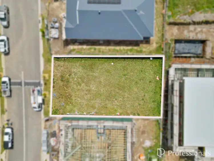 11 Claydon Road, Ingleburn NSW 2565