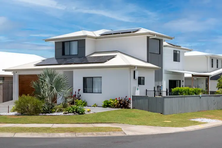 Second view of Homely house listing, 2 Benjamen Crescent, Nirimba QLD 4551