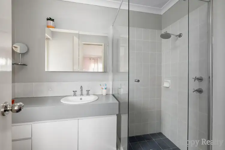 Sixth view of Homely house listing, 8 Laurel Court, Thornlie WA 6108