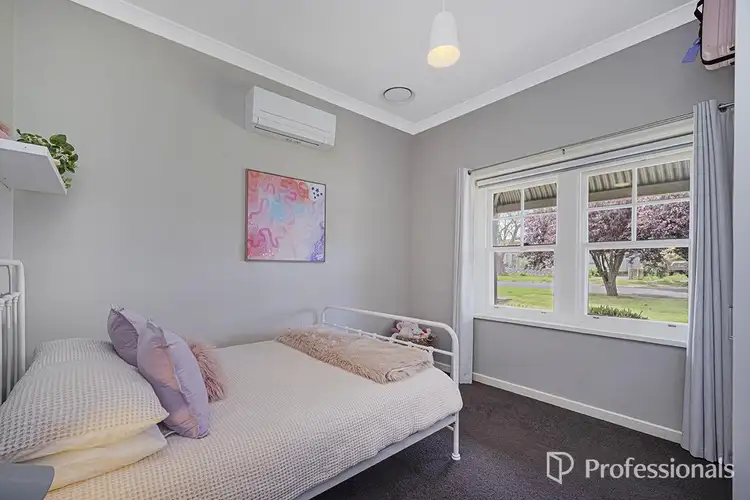 Sixth view of Homely house listing, 31 Kitchener Street, Hamilton VIC 3300