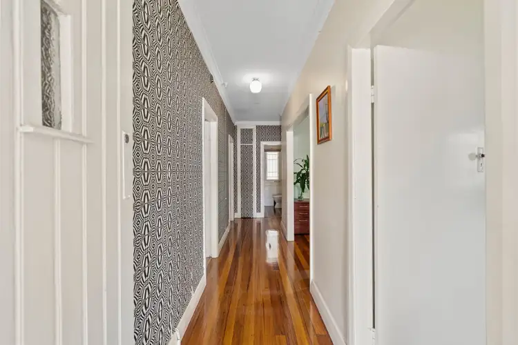 Fifth view of Homely house listing, 72 SHRAPNEL RD, Cannon Hill QLD 4170