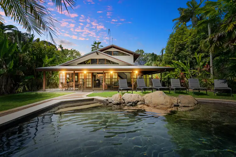 17 Coral Drive, Port Douglas QLD 4877