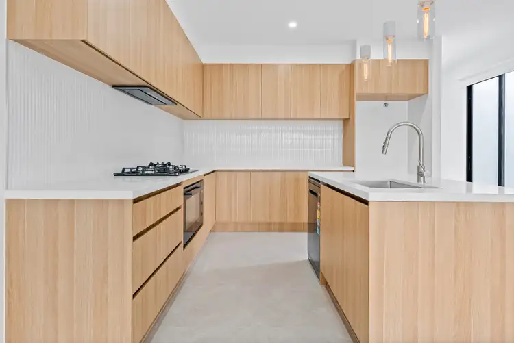 Second view of Homely house listing, 28 Rainbow Street, Wollert VIC 3750